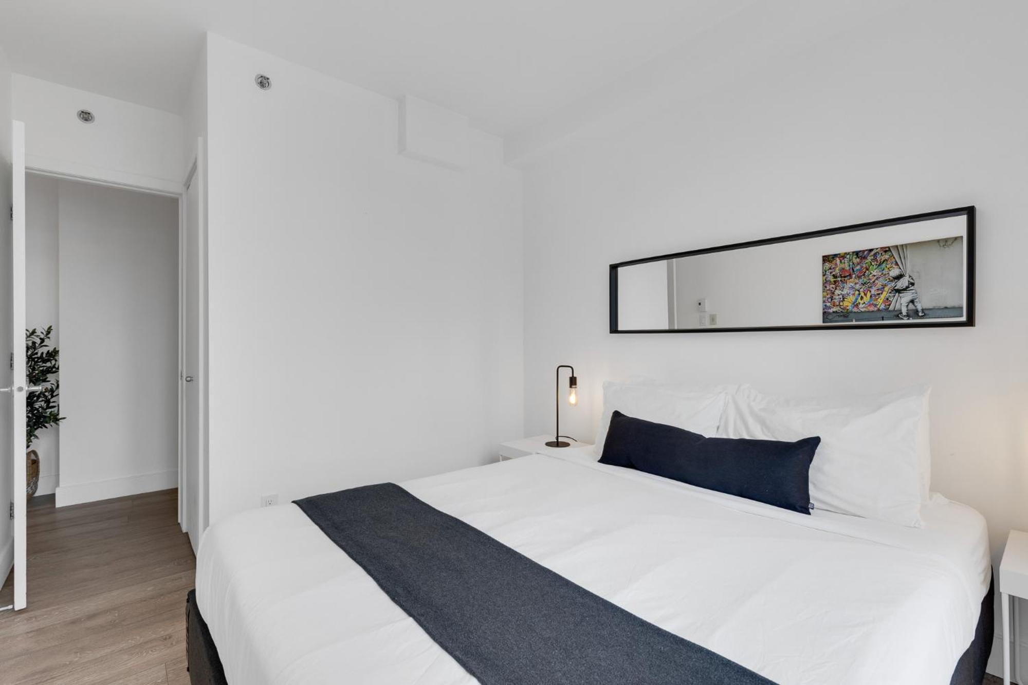 Liv Mtl Downtown Aparthotel Montréal Kültér fotó